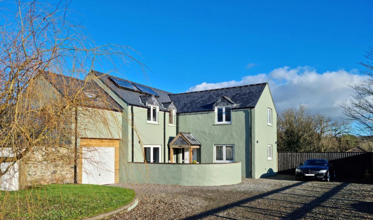 Willow Lodge, Wolfscastle Haverfordwest Exteriör bild