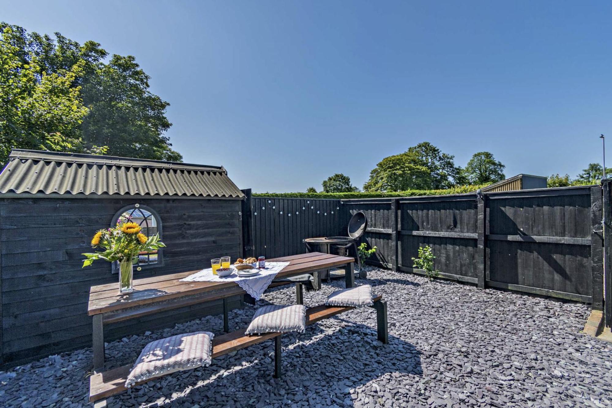 Willow Lodge, Wolfscastle Haverfordwest Exteriör bild